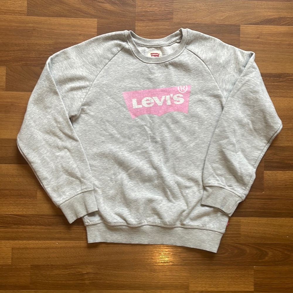 Levi’s girls sweatshirt size XL